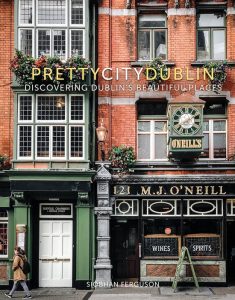 Ik heb even een aanvulling nodig — “prettycitydublin” is alleen een merknaam. Welke productcategorie en/of maatvariant wil je gebruiken? (bv. facial oil, gezichtsspray, body…