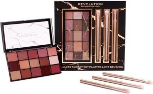 Makeup Revolution Reloaded Palette & Oogkwast – Sunset Sky