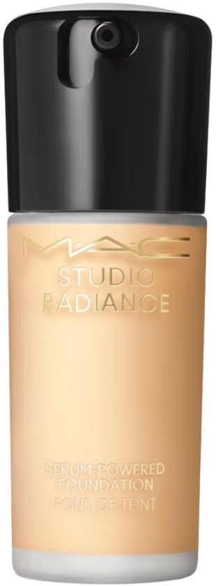 MAC Cosmetics Studio Radiance Serum Foundation NC20 – 30 ml