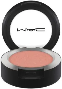 MAC Powder Kiss Oogschaduw – Strike A Pose – 1,5 g