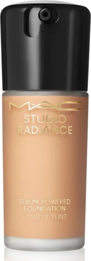 MAC Studio Radiance Serum Foundation – NC27