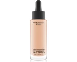 MAC Studio Waterweight Foundation SPF30 – NW20
