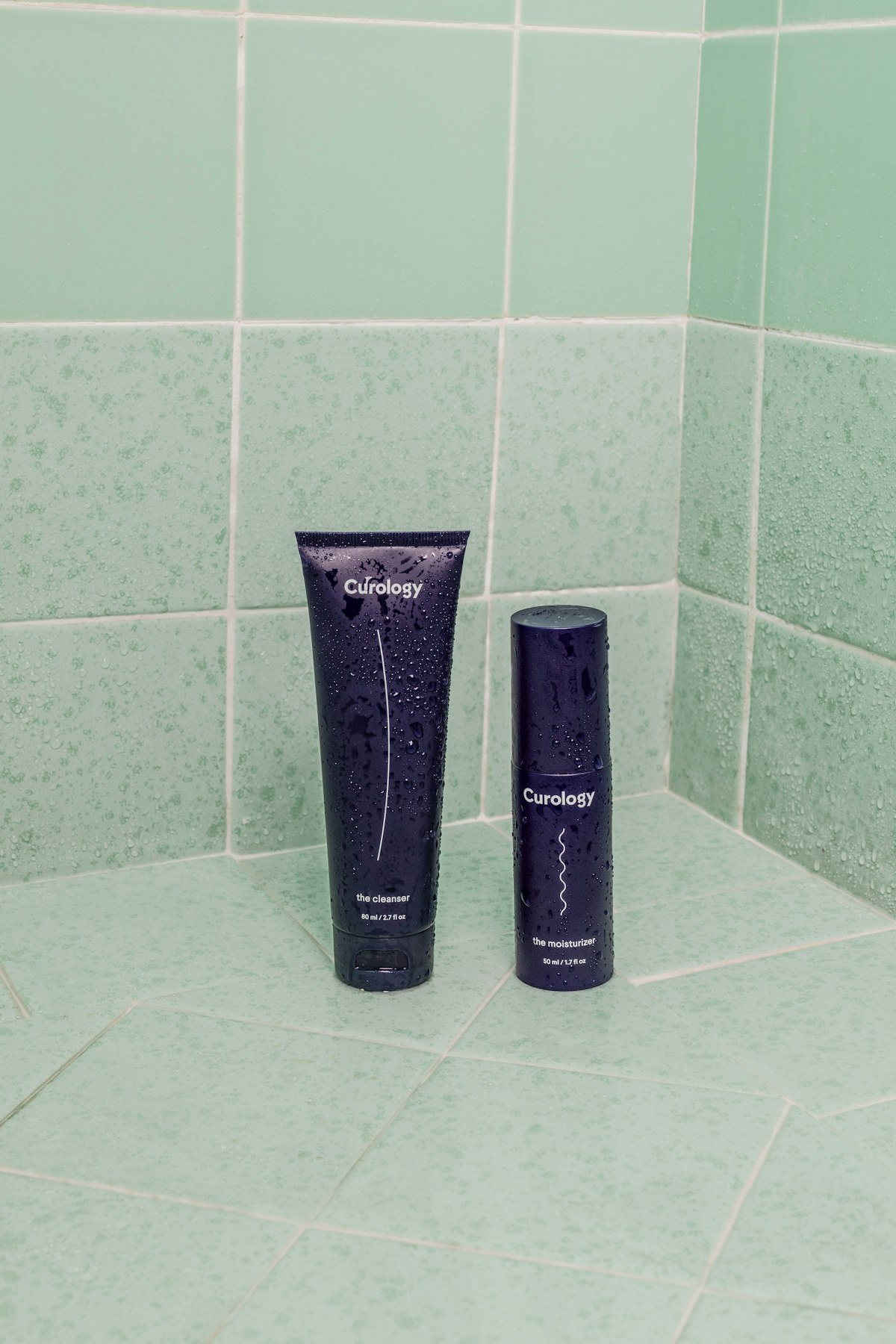 Retinol skincare routine met serum, moisturizer en SPF producten