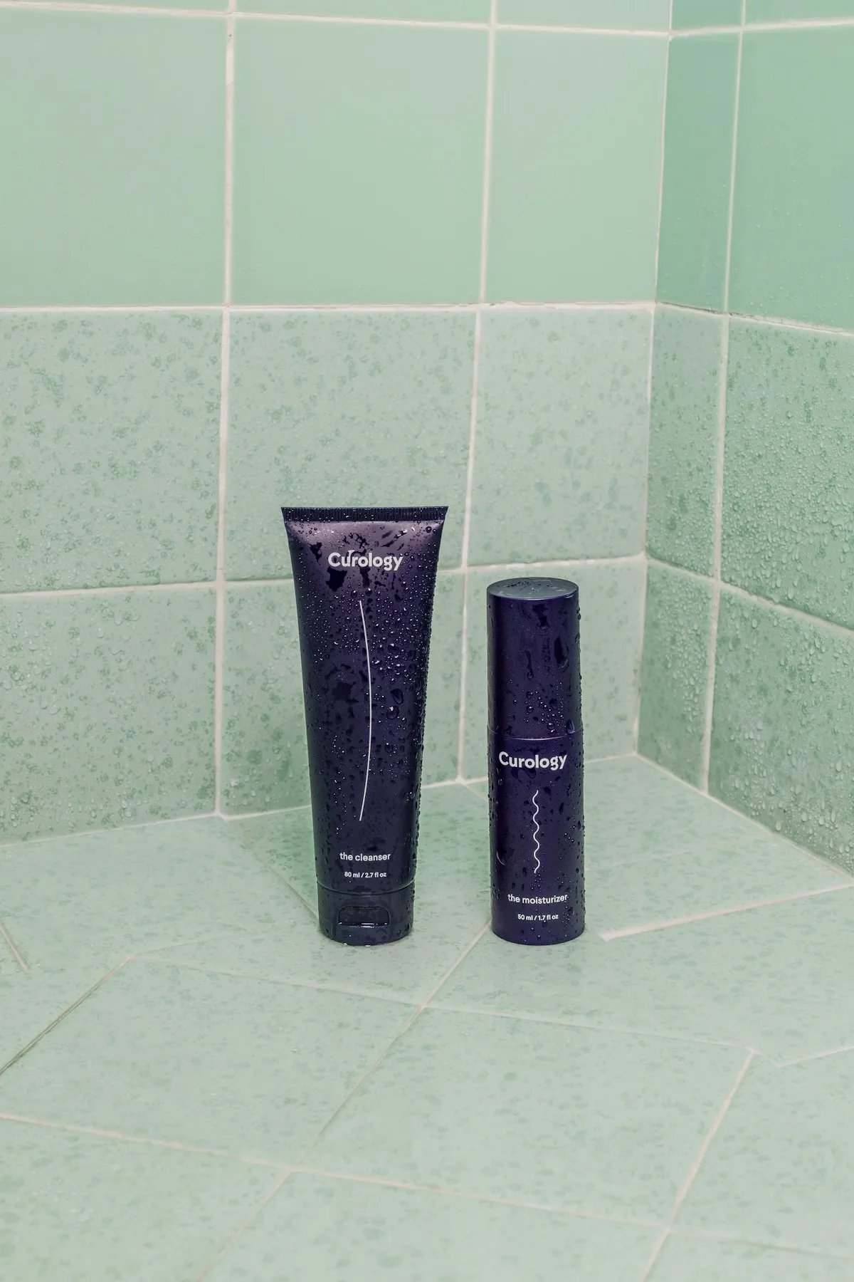 Retinol skincare routine met serum, moisturizer en SPF producten