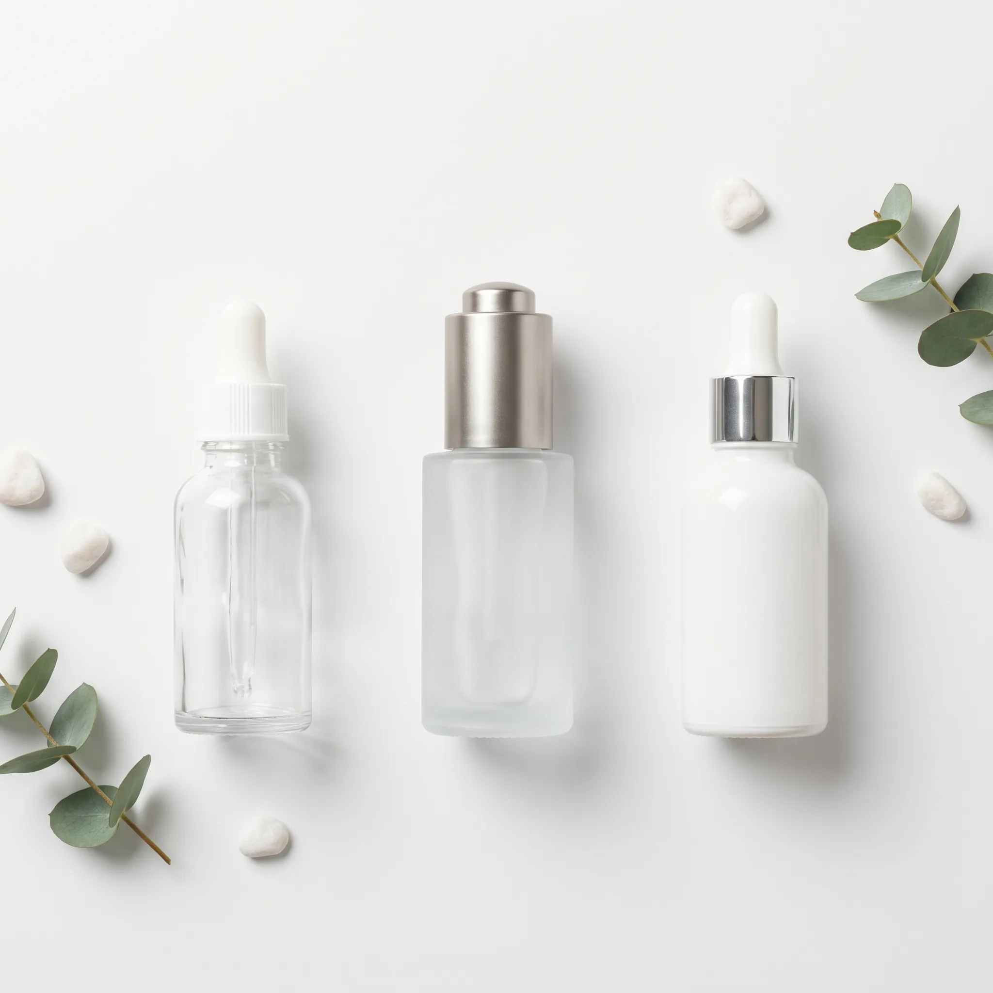 Vergelijking van drie hyaluronzuur serums in verschillende prijsklassen
