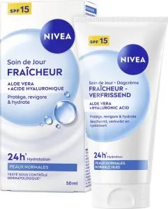 Nivea Essentials Dagcrème SPF 15 voor normale huid - 50 ml