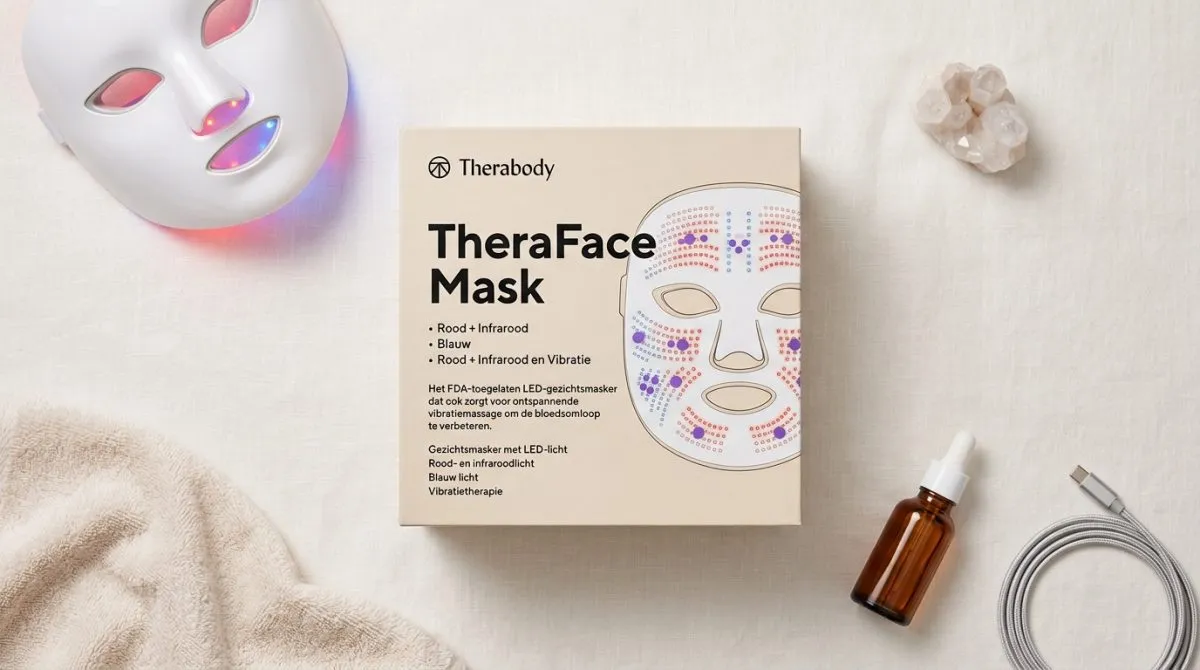 Therabody TheraFace Mask in gebruik voor huidverzorging